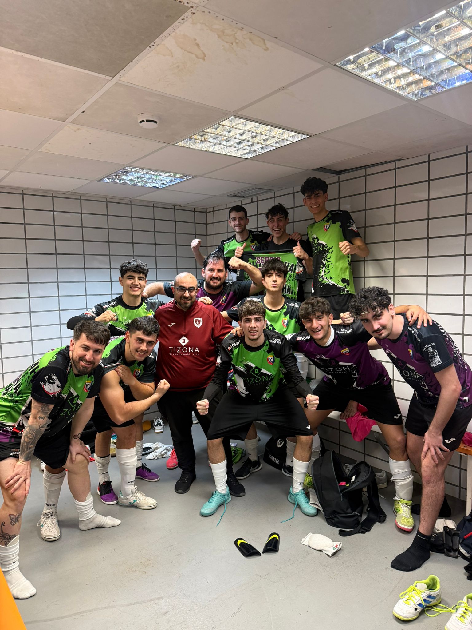 El primer equipo, orgullo villano